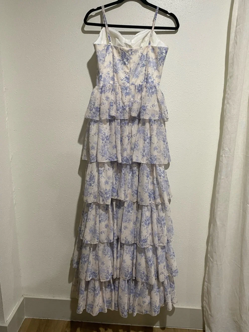 Romantic Blue Floral Tiered Maxi Dress with Spaghetti Straps - Picture 8 of 9